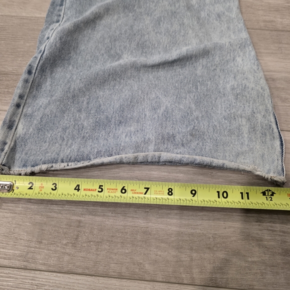 Studio F Chic Denim Wide-Leg Jeans - Picture 9 of 10